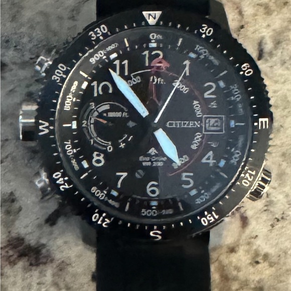 COPY - Citizen Promaster Altichron
Watch Eco-Drive J290-R007955 - Picture 2 of 15